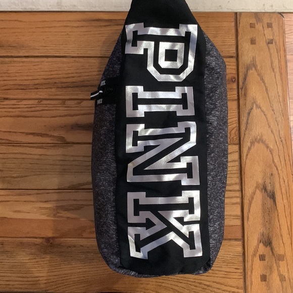 PINK Victoria’s Secret weekender tote bag - Picture 2 of 9